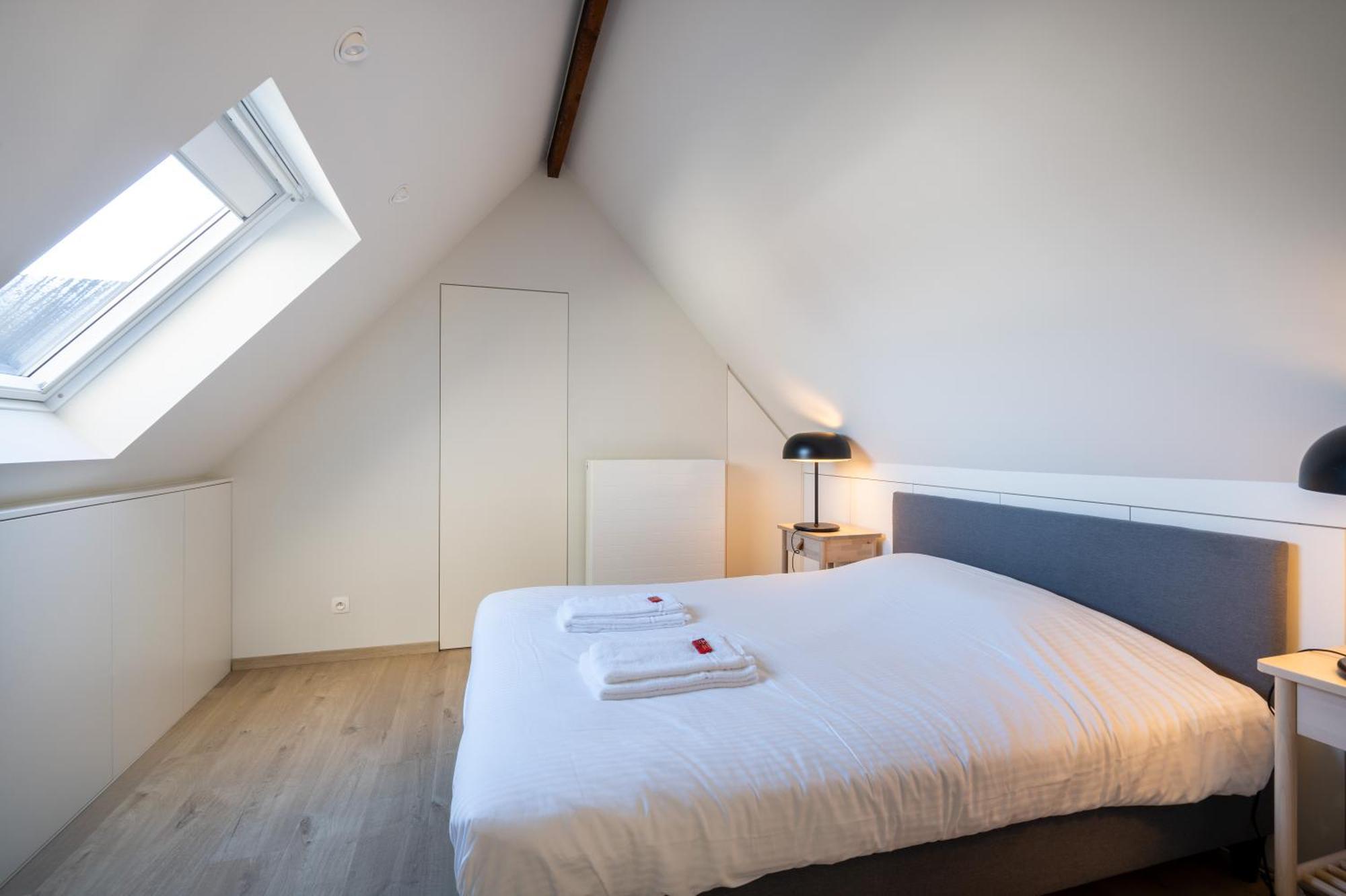 General Sixty-Seven By Romy&Travis Hotel Bruges Exterior photo
